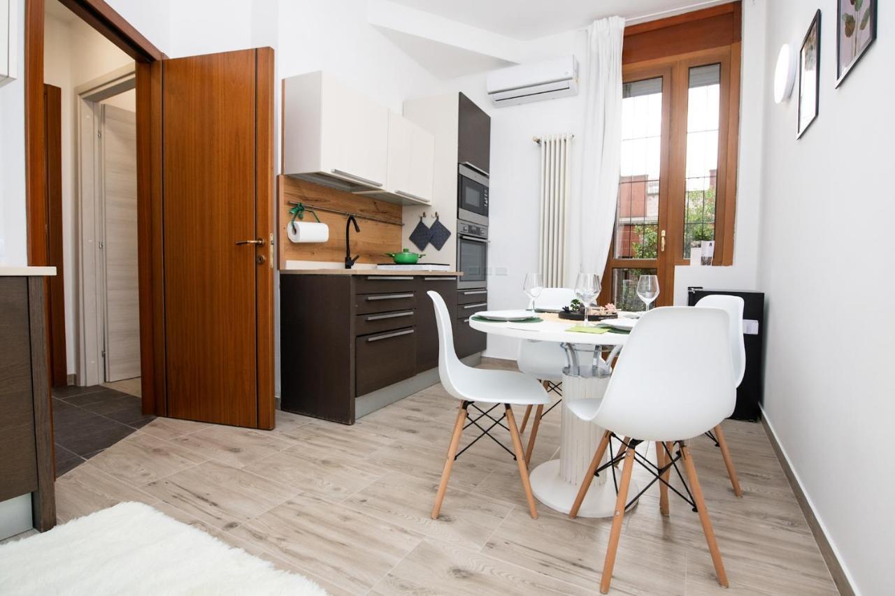 ! Esotico ! Letto Baldacchino - Metro 5 Min - 50mq Apartamento Milán